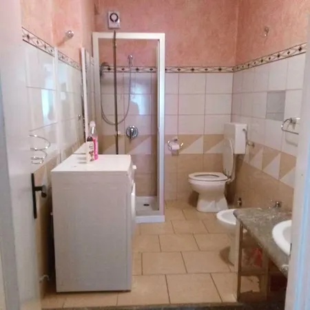 Bouganville كالاتابيانو