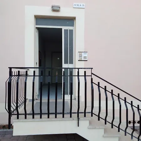 Bouganville شقة كالاتابيانو