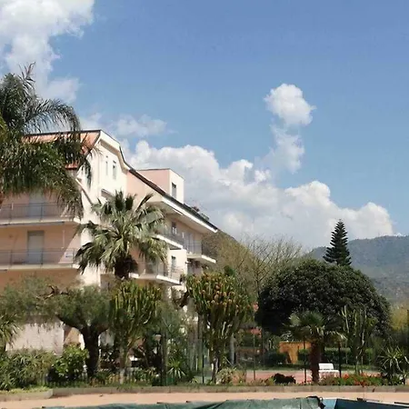 Bouganville شقة *